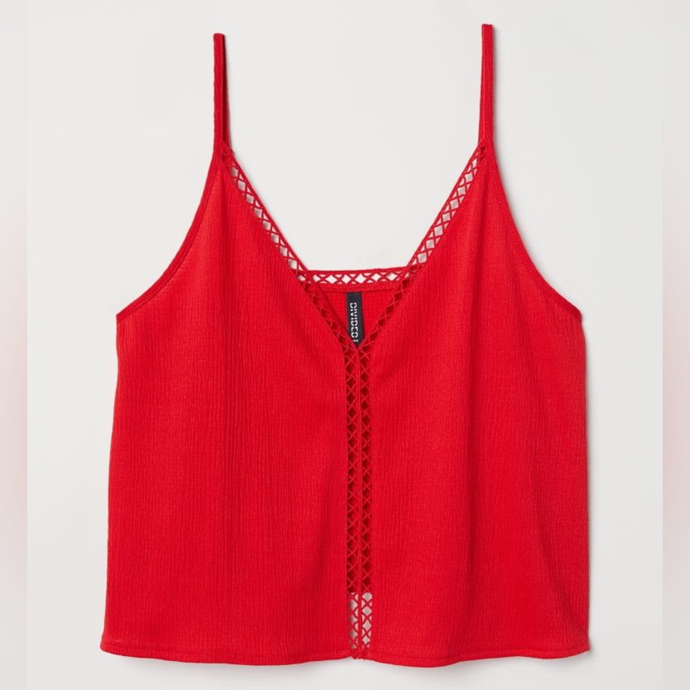 ⚡️BOGO FREE⚡️ NWOT H&M Divided cropped red cami